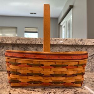 1997 Longaberger Large Easter Basket with protector